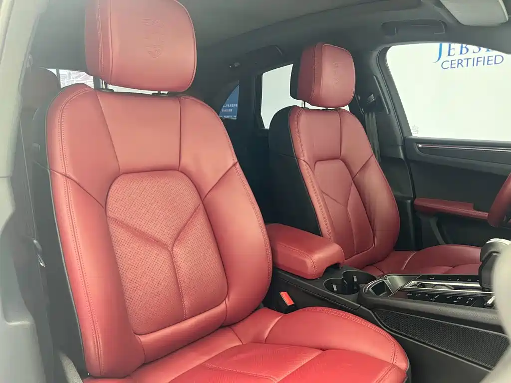 Porsche Macan — миниатюра 17