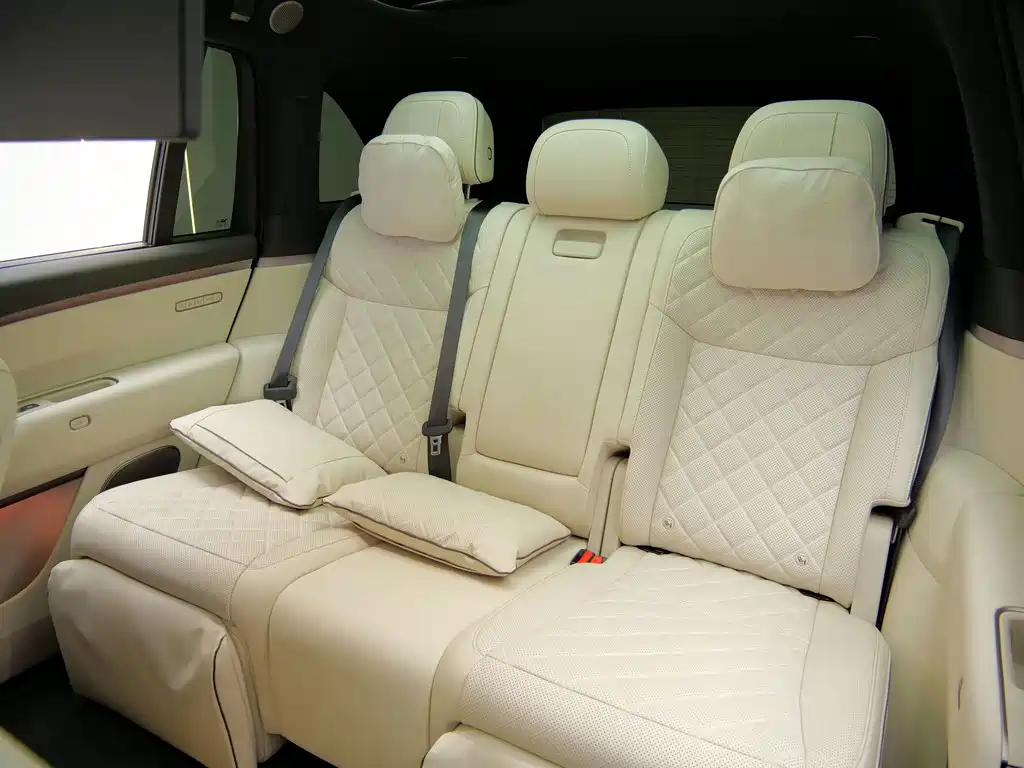 Li Auto Li L8 — миниатюра 14