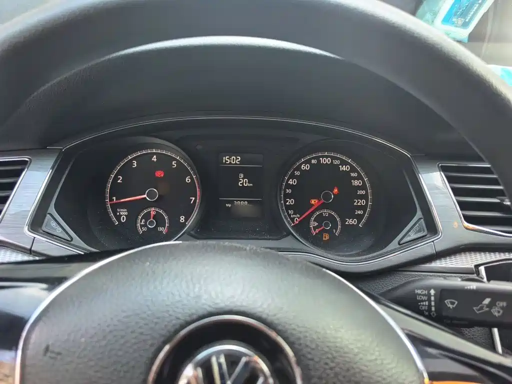 Volkswagen Passat — миниатюра 4