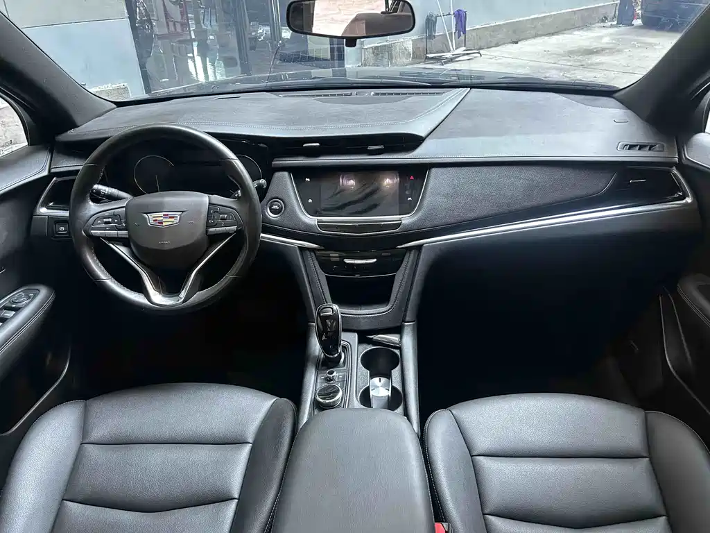 Cadillac XT6 — миниатюра 17