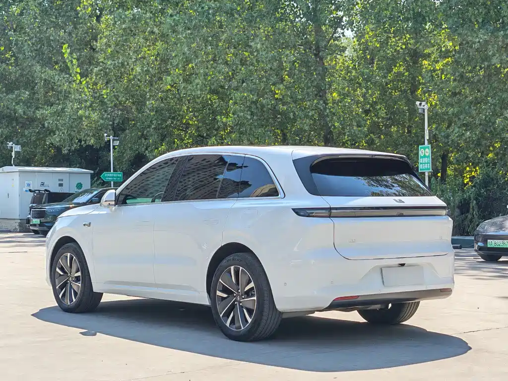 Li Auto Li L6 — миниатюра 9