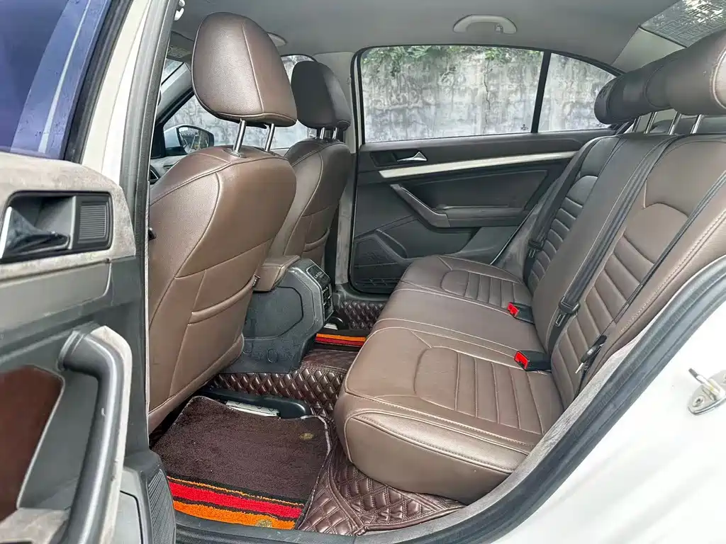 Volkswagen Lavida — миниатюра 6