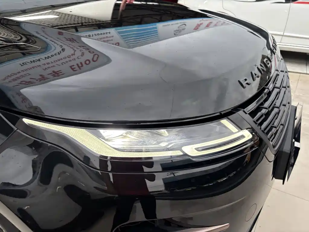 Land Rover Evoque — миниатюра 8