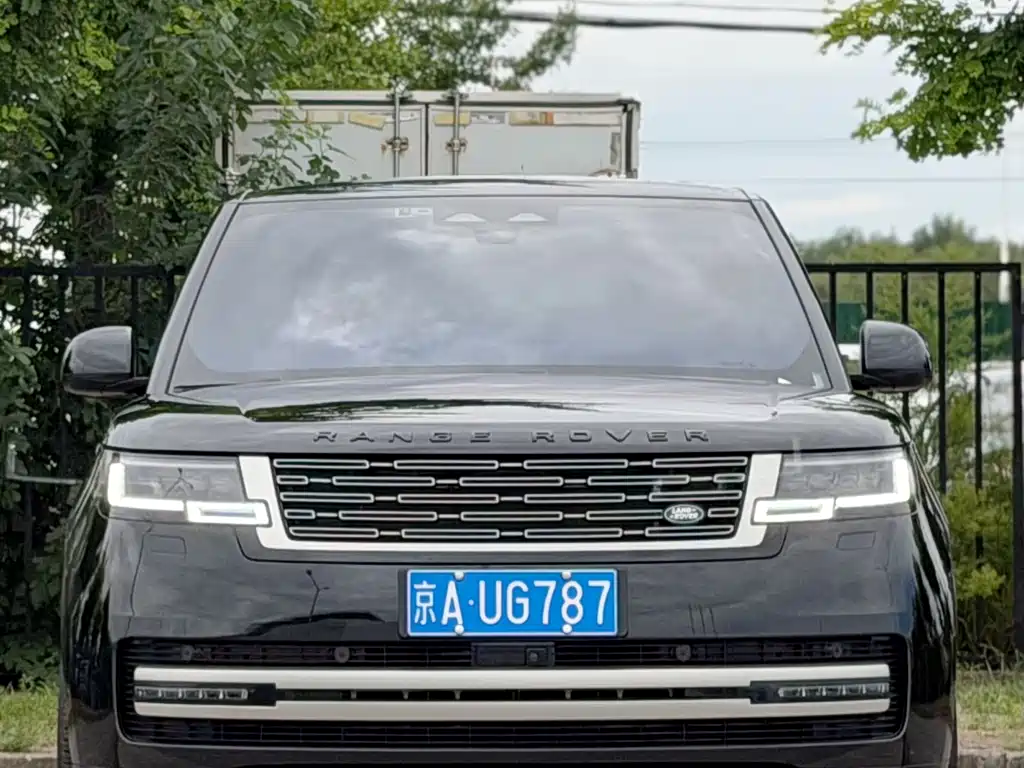 Land Rover Range Rover — миниатюра 2
