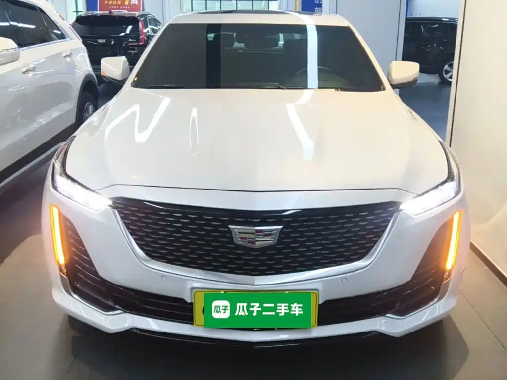Cadillac CT5 — миниатюра 3