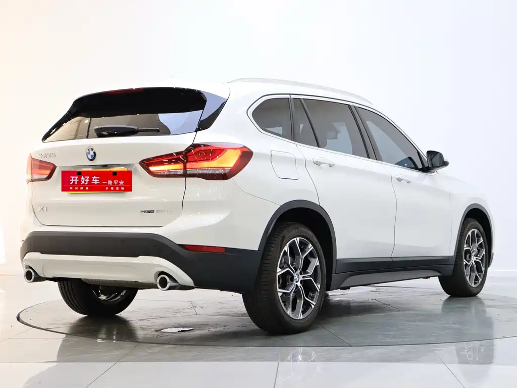 BMW X1 — миниатюра 4