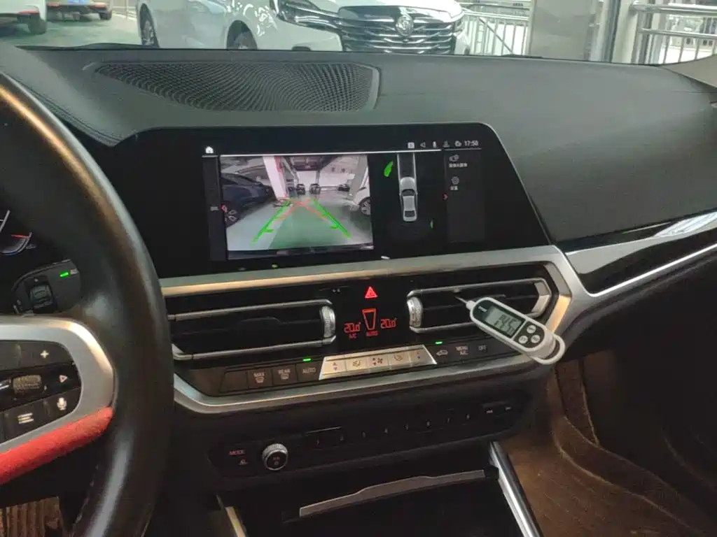 BMW 3 Series — миниатюра 13