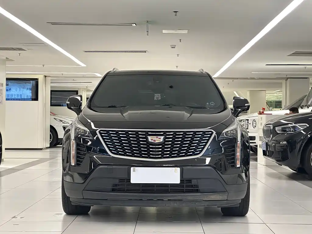 Cadillac XT4 — миниатюра 2