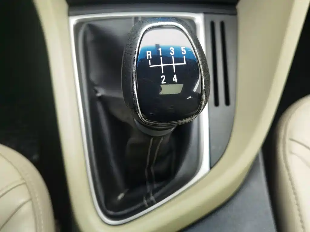Buick Excelle — миниатюра 13