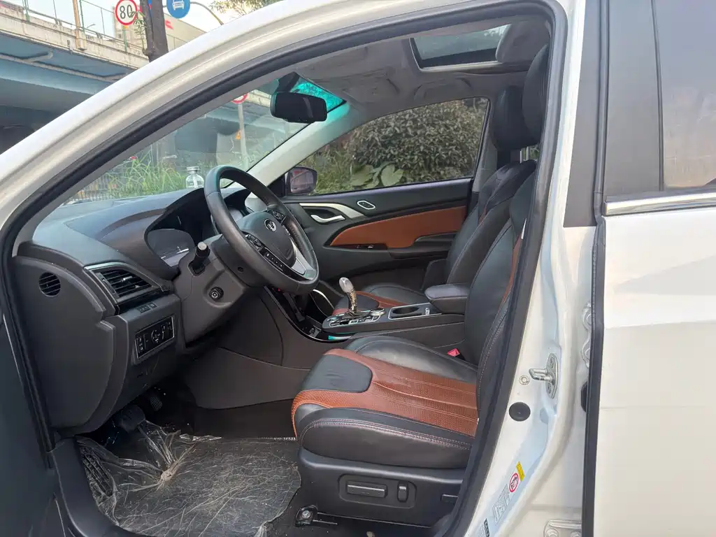 BYD Qin NEV — миниатюра 4