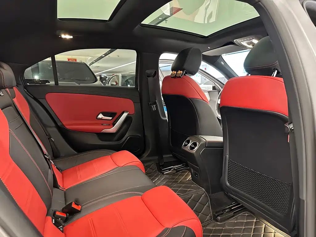 Mercedes-Benz A-Class AMG — миниатюра 14