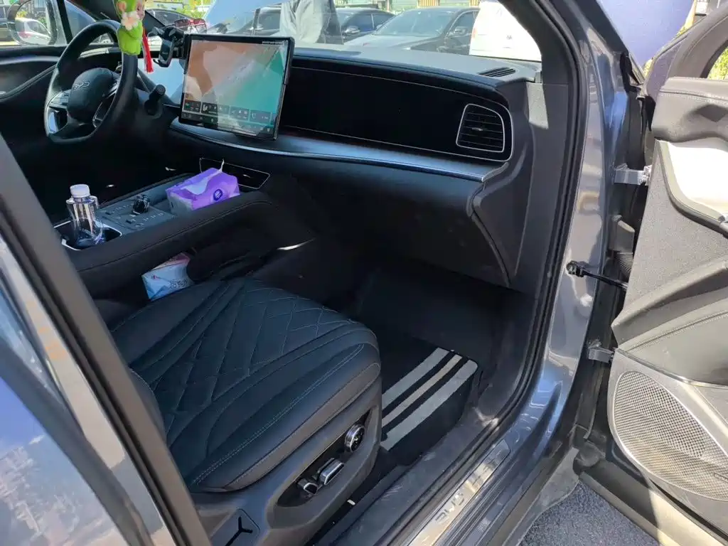 BYD Sealion 07 EV — миниатюра 18