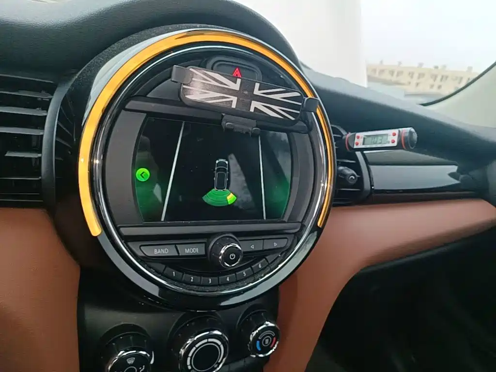 MINI Mini — миниатюра 13