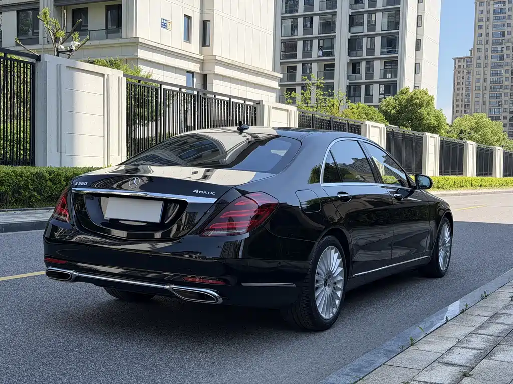 Mercedes-Benz S-Class — миниатюра 5