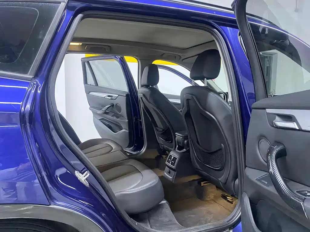 BMW X1 — миниатюра 4