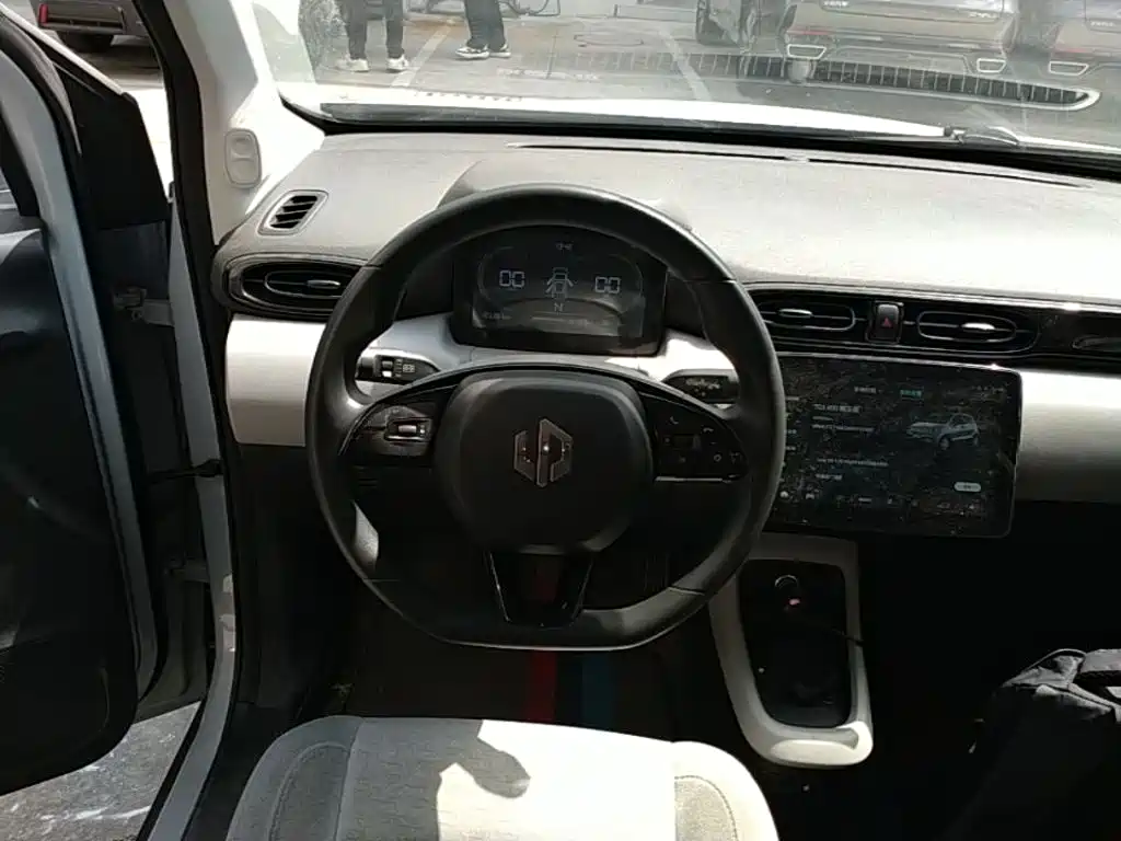 Leapmotor Leapmotor T03 — миниатюра 11
