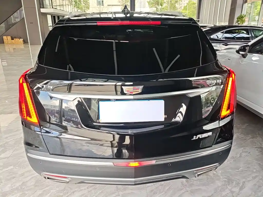 Cadillac XT5 — миниатюра 6