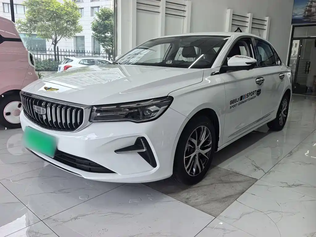 Geely Emgrand — миниатюра 2