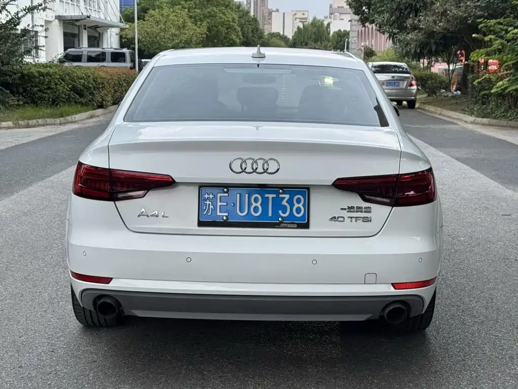 Audi A4L — миниатюра 5