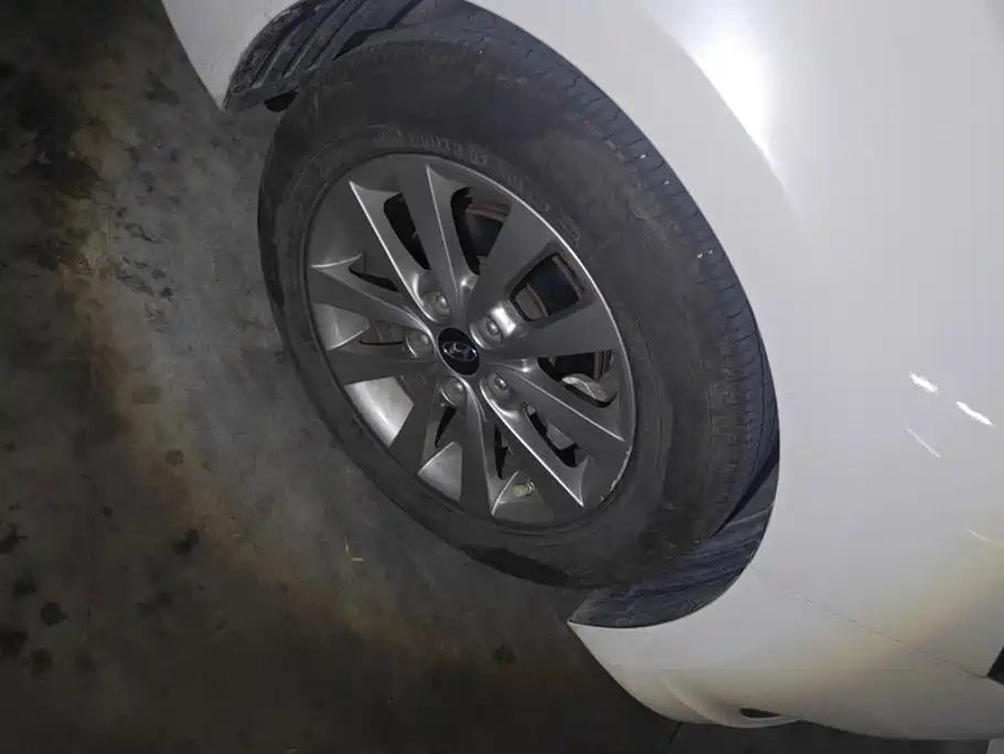 Hyundai Mistra — миниатюра 6