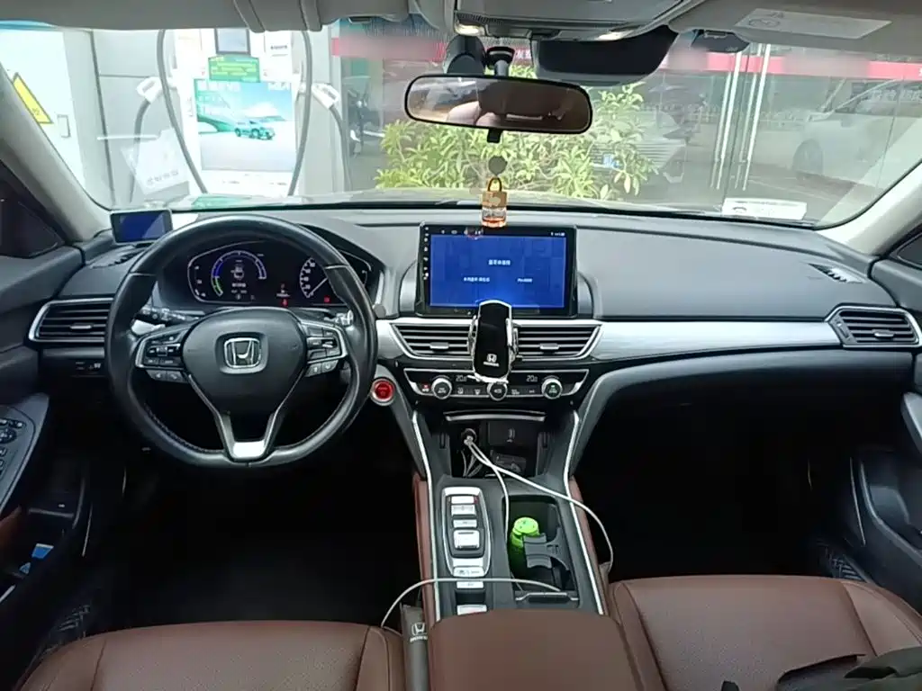 Honda Inspire — миниатюра 10