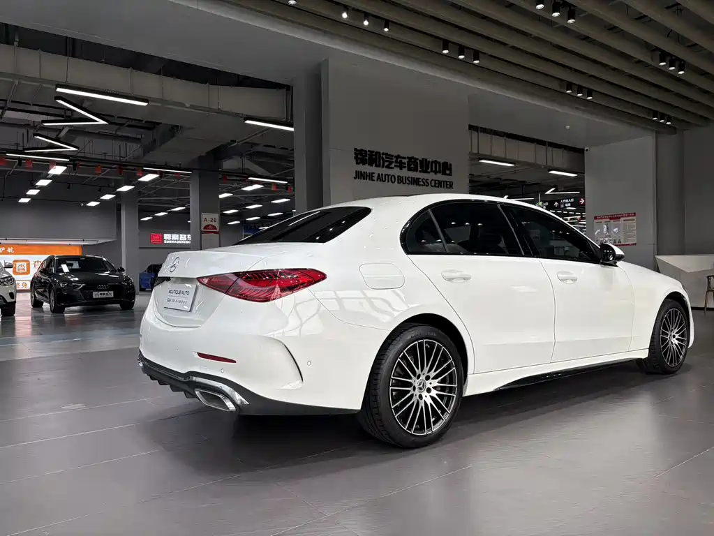 MERCEDES-BENZ C CLASS