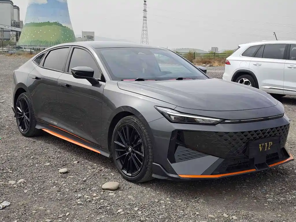 Changan UNI-V — миниатюра 2