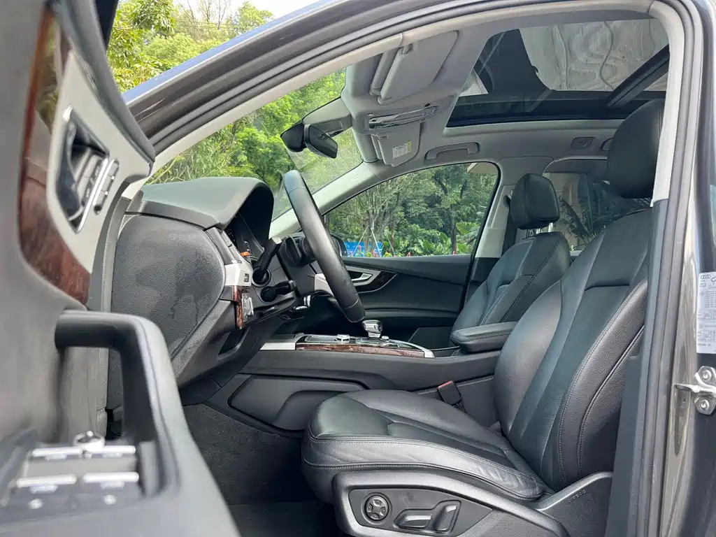 Audi Q7 — миниатюра 19