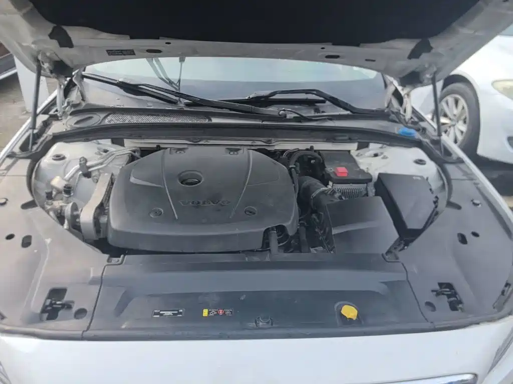 Volvo S90 — миниатюра 20