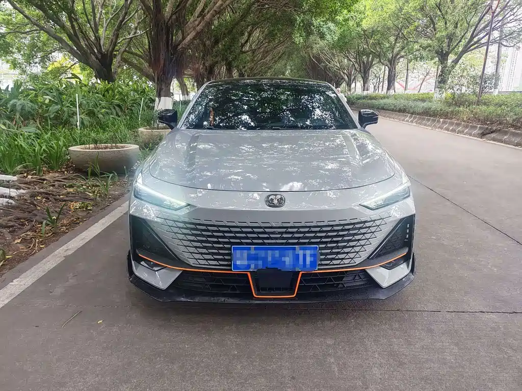 Changan UNI-V — миниатюра 2
