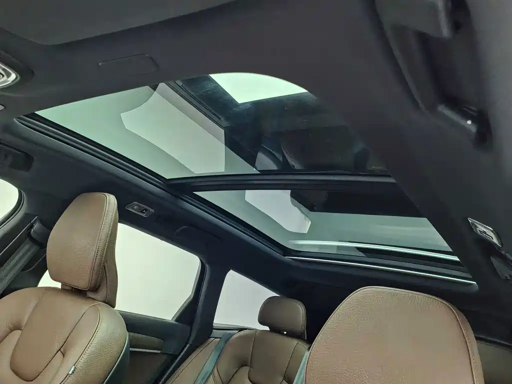 Volvo V90 — миниатюра 15