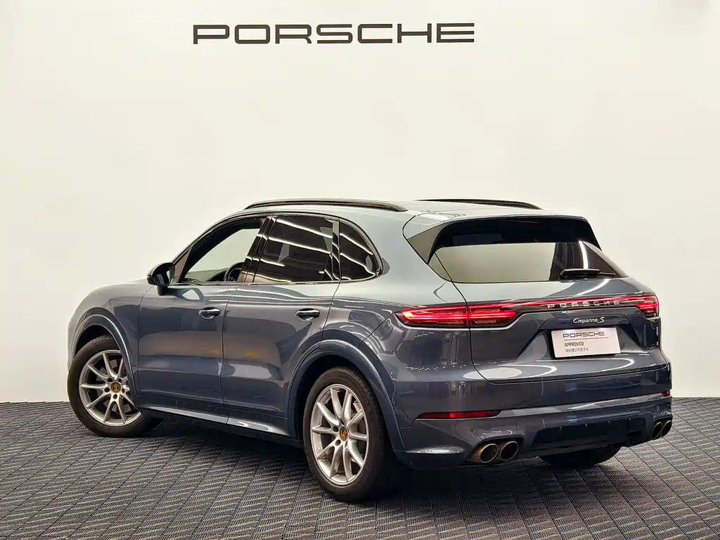 Porsche Cayenne — миниатюра 2