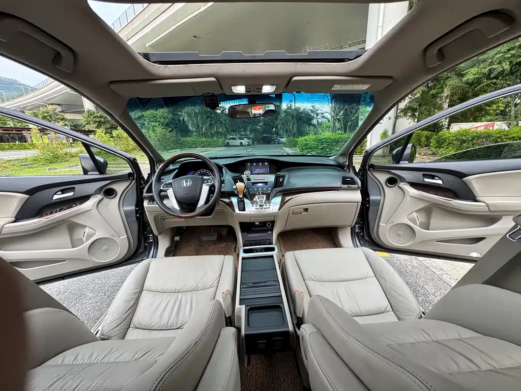 Honda Odyssey — миниатюра 12