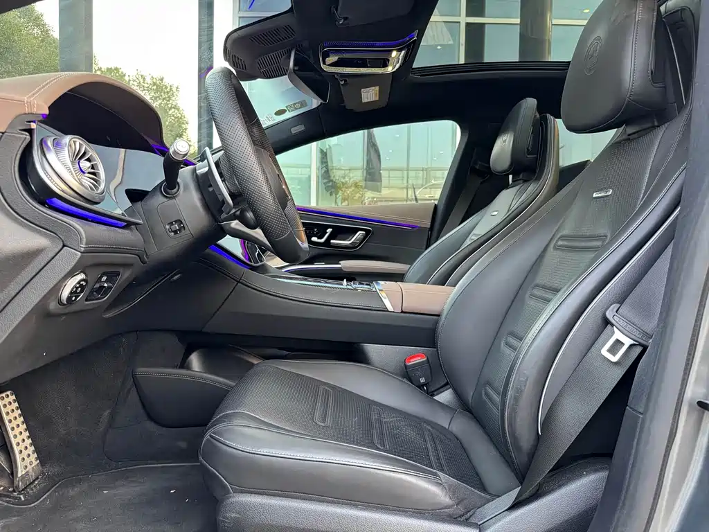 MERCEDES-BENZ EQS AMG