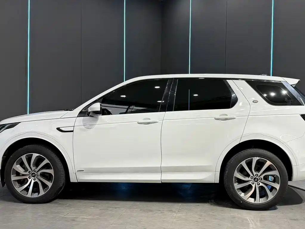 Land Rover Discovery Sport — миниатюра 5