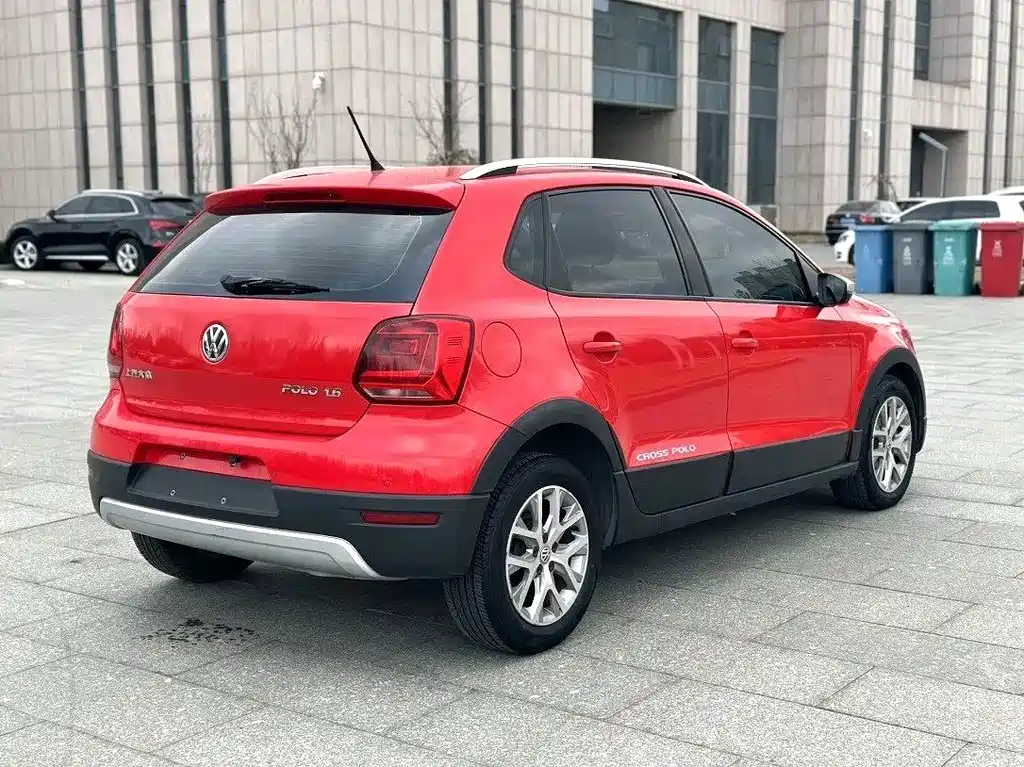 Volkswagen Polo — миниатюра 5