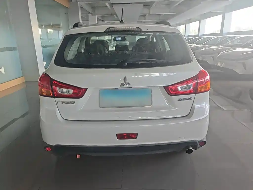 Mitsubishi ASX — миниатюра 6