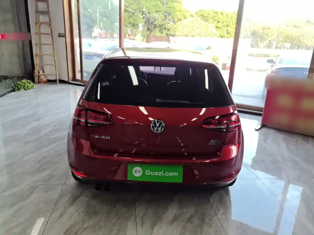 Volkswagen Golf — миниатюра 6