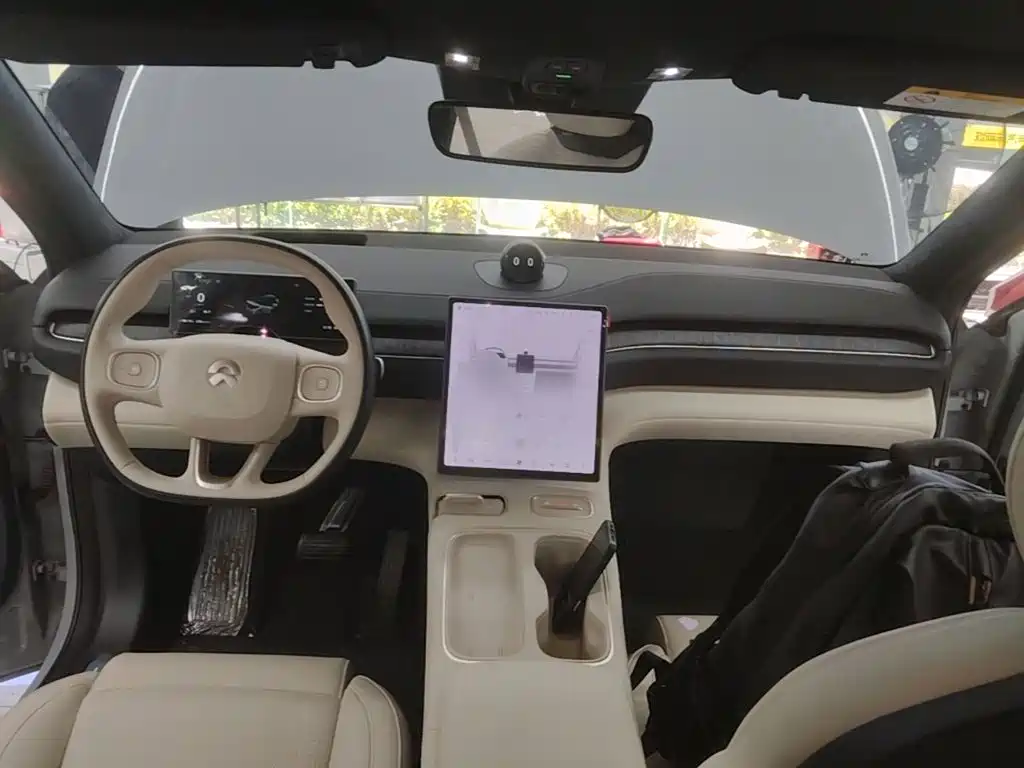 NIO ES6 - фото 10