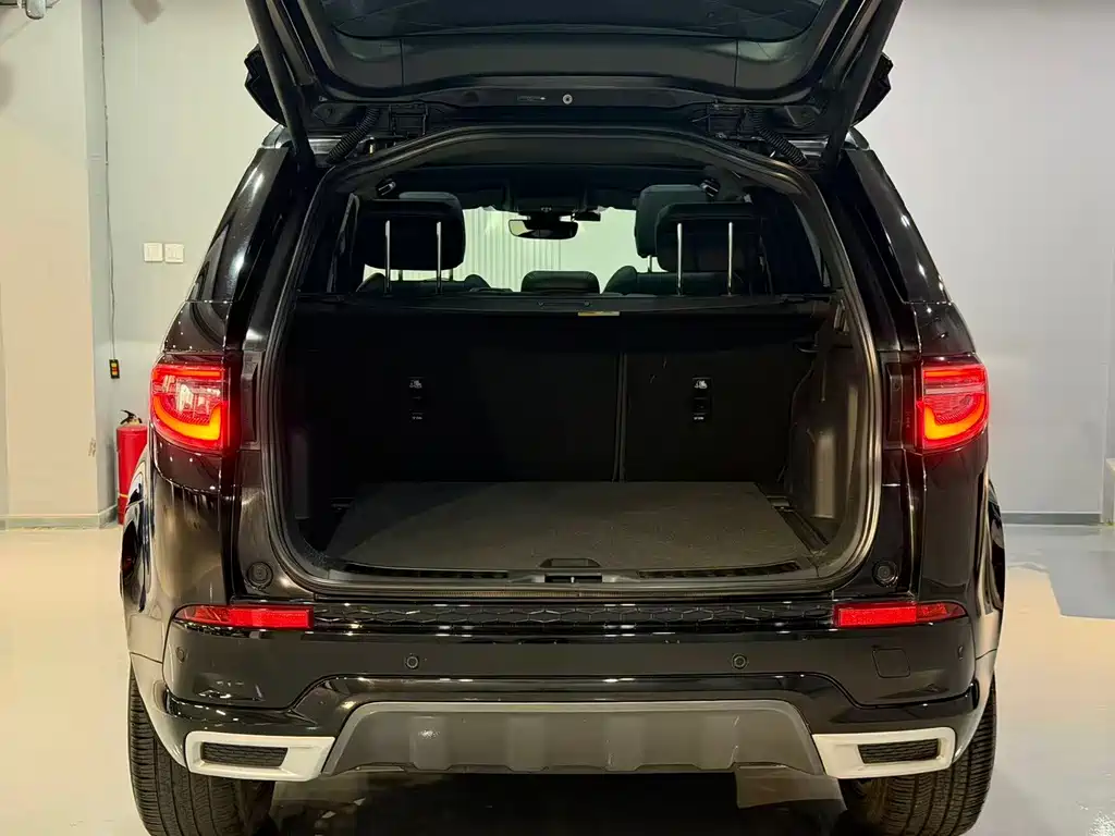 Land Rover Discovery Sport — миниатюра 20