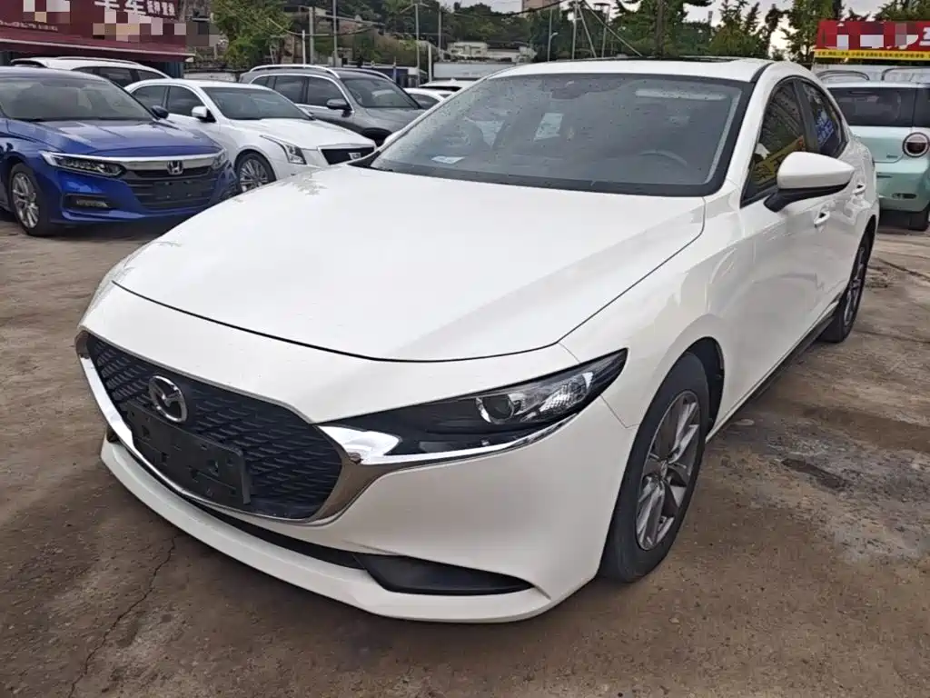 Mazda 3 Axela — миниатюра 2