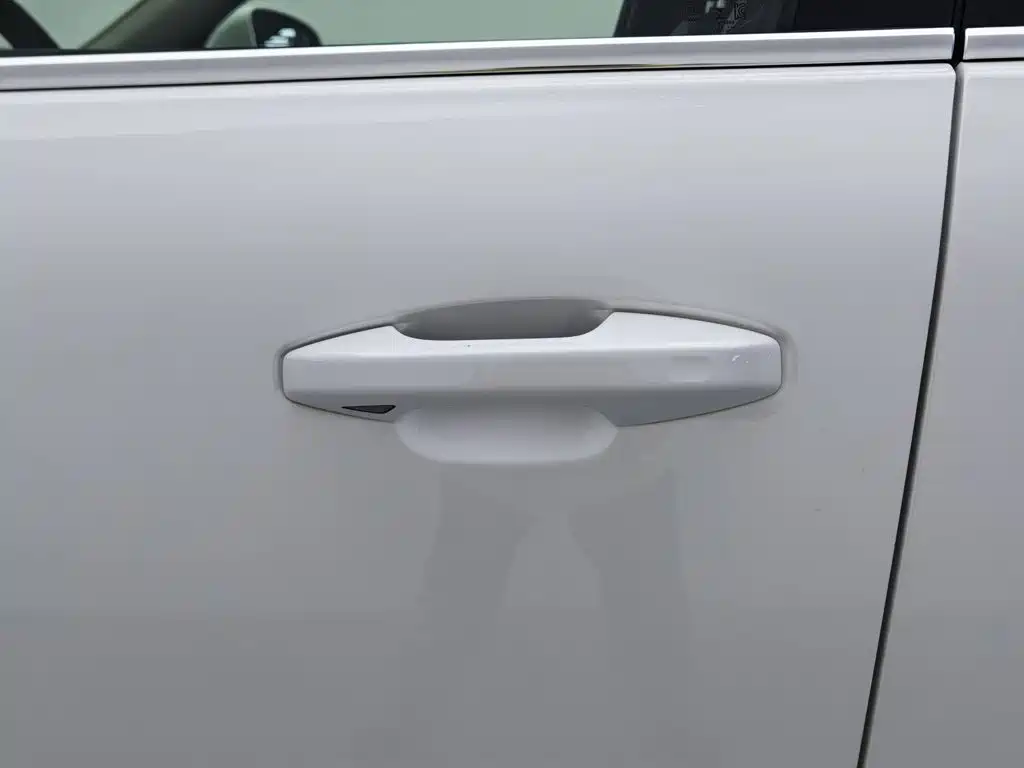 Volvo XC40 — миниатюра 18
