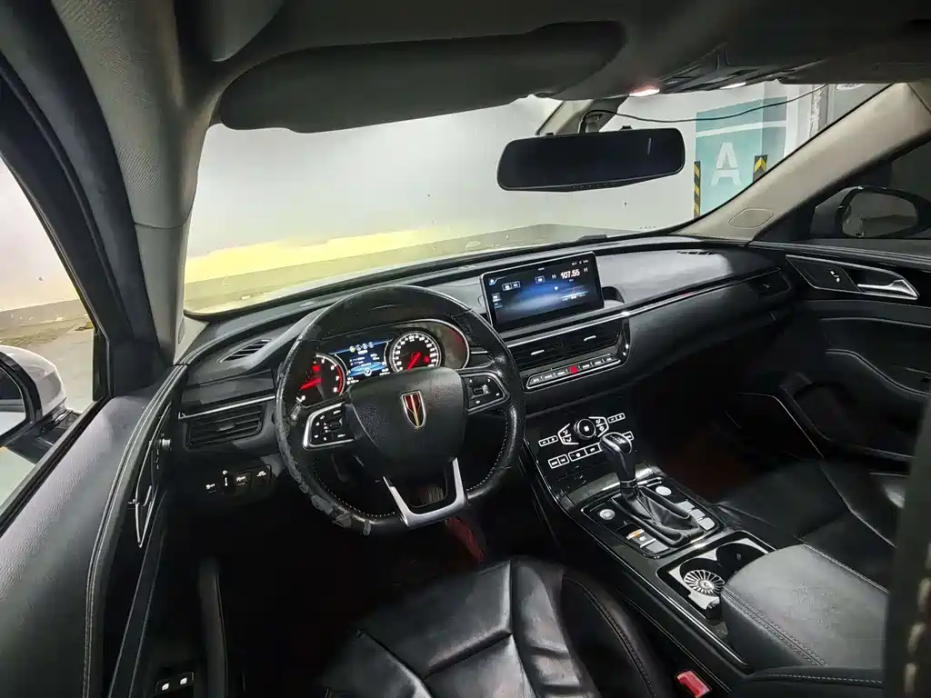 Hongqi Hongqi H5 — миниатюра 10
