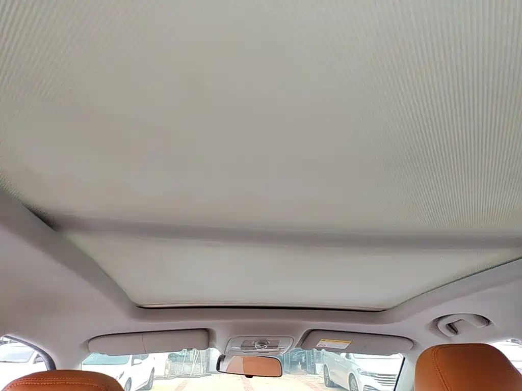 Roewe RX5 — миниатюра 18