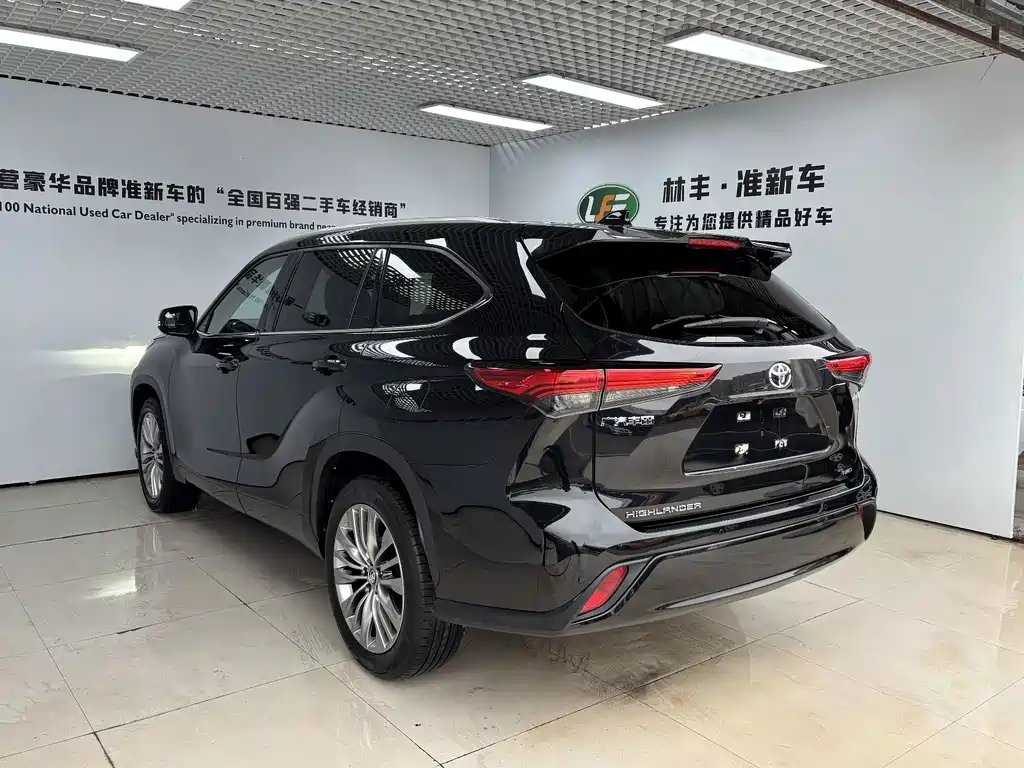 Toyota Highlander — миниатюра 7