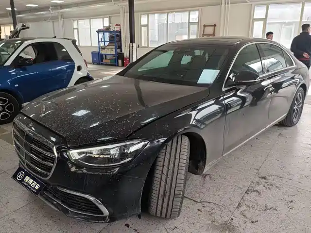MERCEDES-BENZ S CLASS