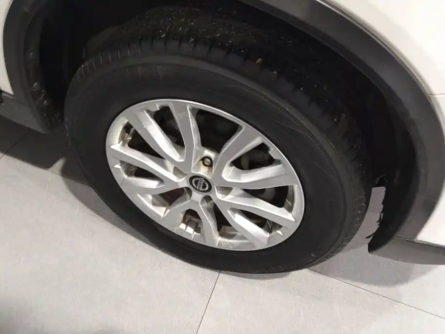 Nissan X-Trail — миниатюра 6
