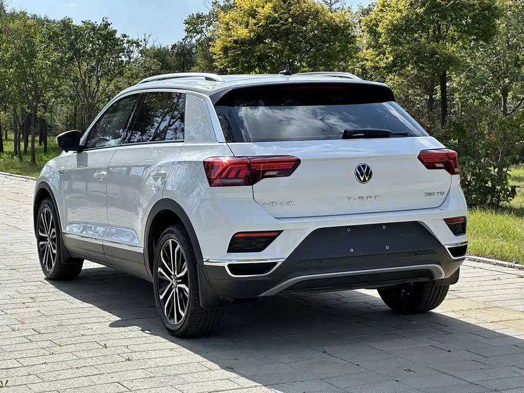 Volkswagen T-Roc — миниатюра 5