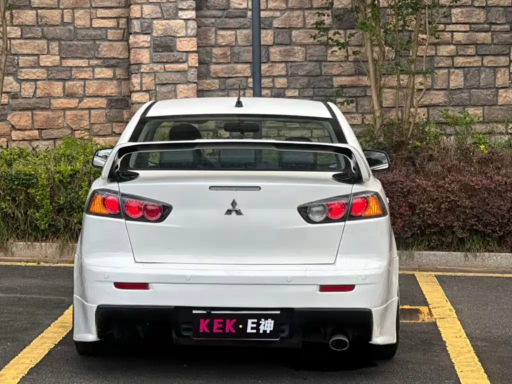Mitsubishi Lancer EX — миниатюра 8