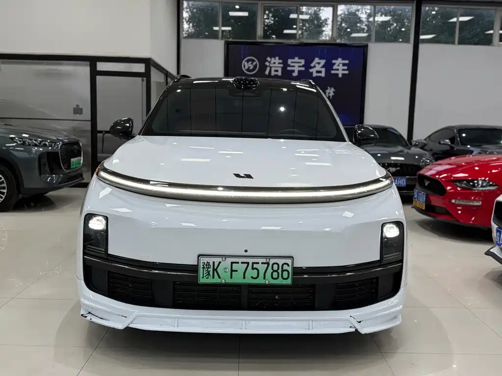 Li Auto Li L9 — миниатюра 2
